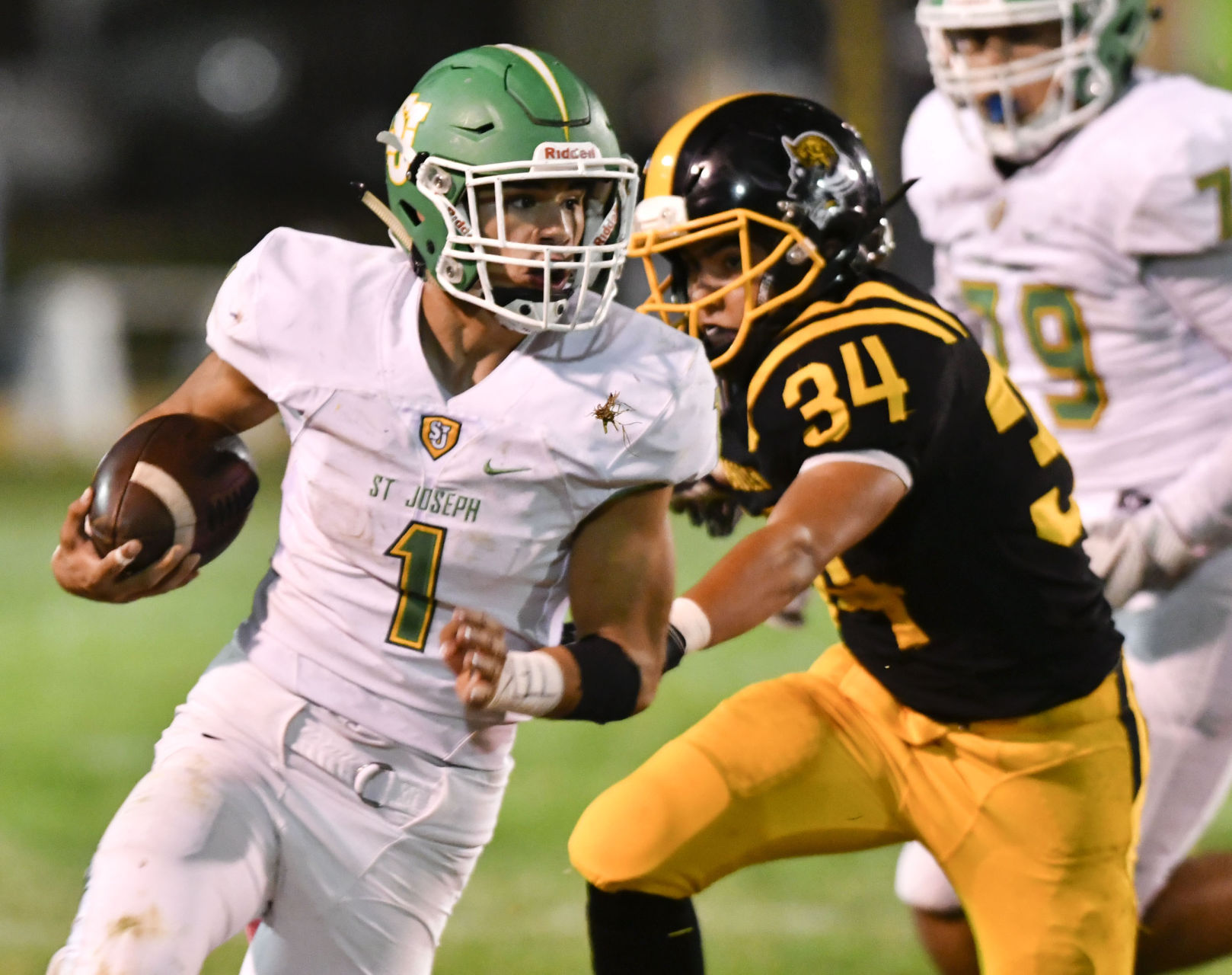 100617 SJ Cabrillo football 09.jpg